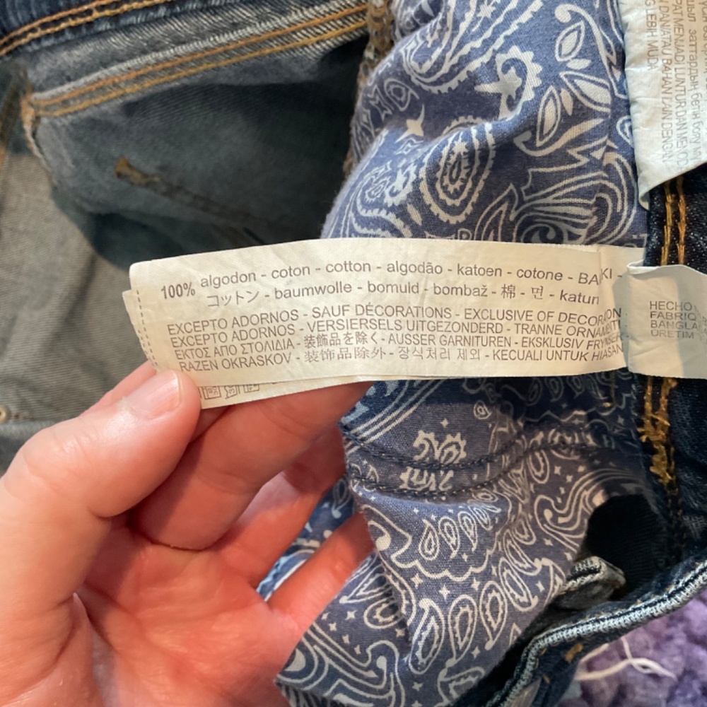 Zara Trafaluc Distressed Jean Shorts - Dark‎ Wash - Size 10 - Picture 7 of 12